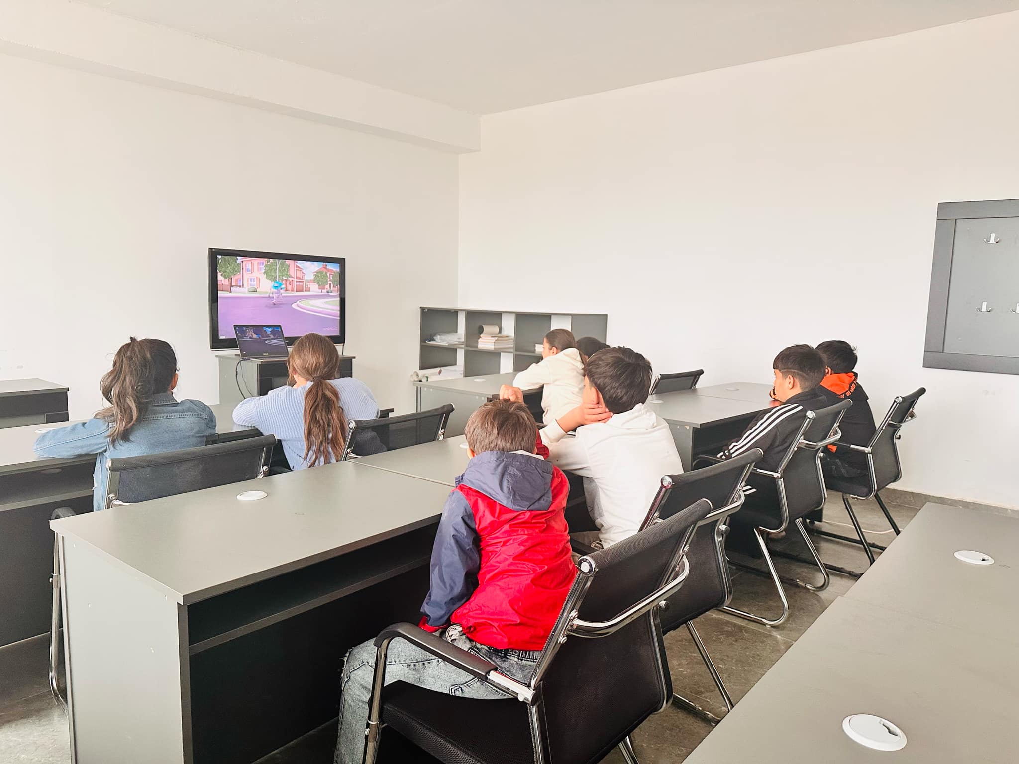 Drawing lesson and movie hour at the "SARAL Development and Education Center"