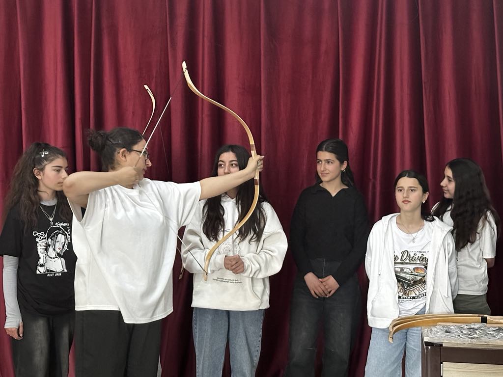 The "Traditional Turkish Archery" course has started as part of the "Kemankeş" project