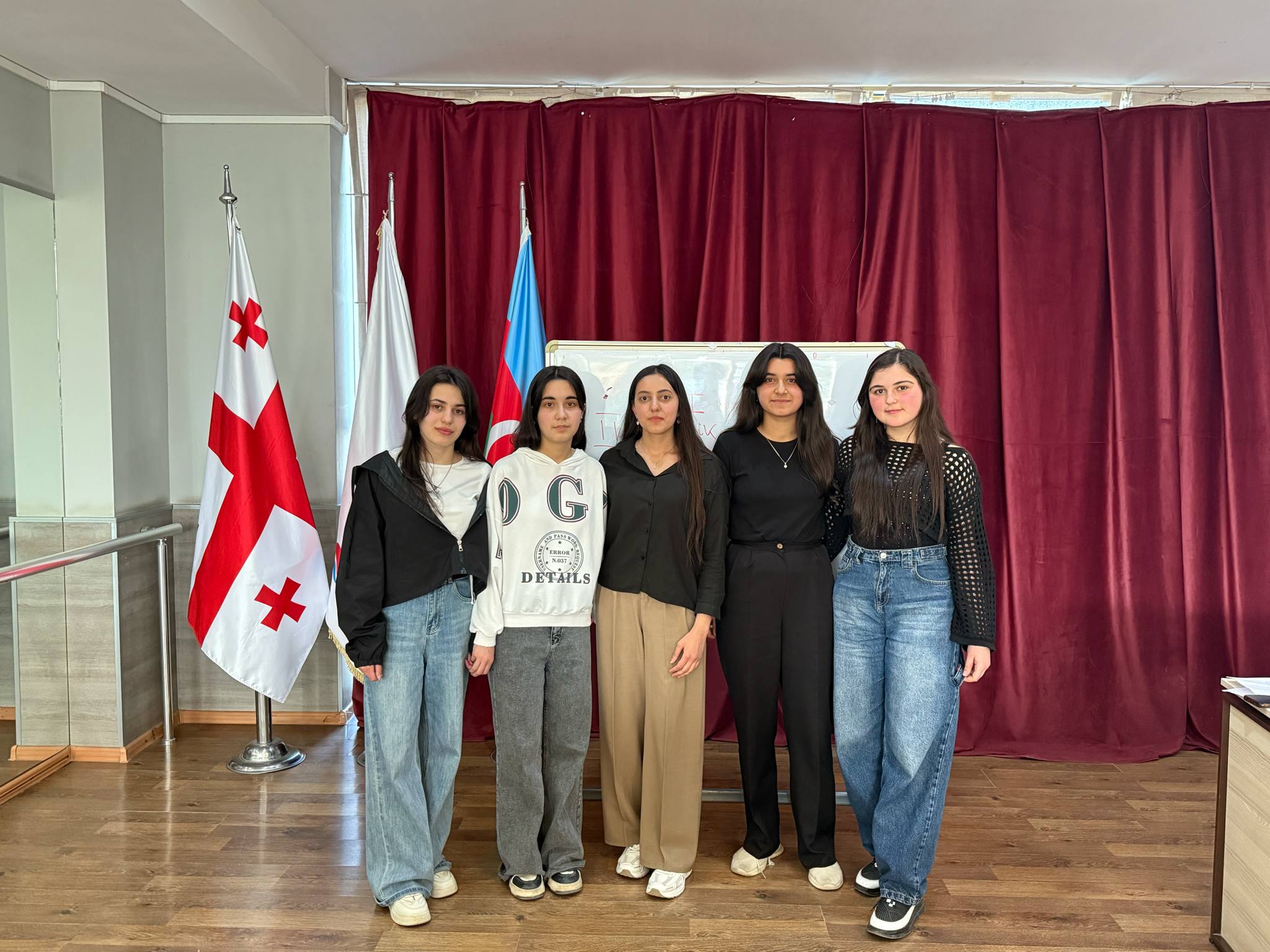 The next knowledge competition of the "Tusi Mathematics Club" was held