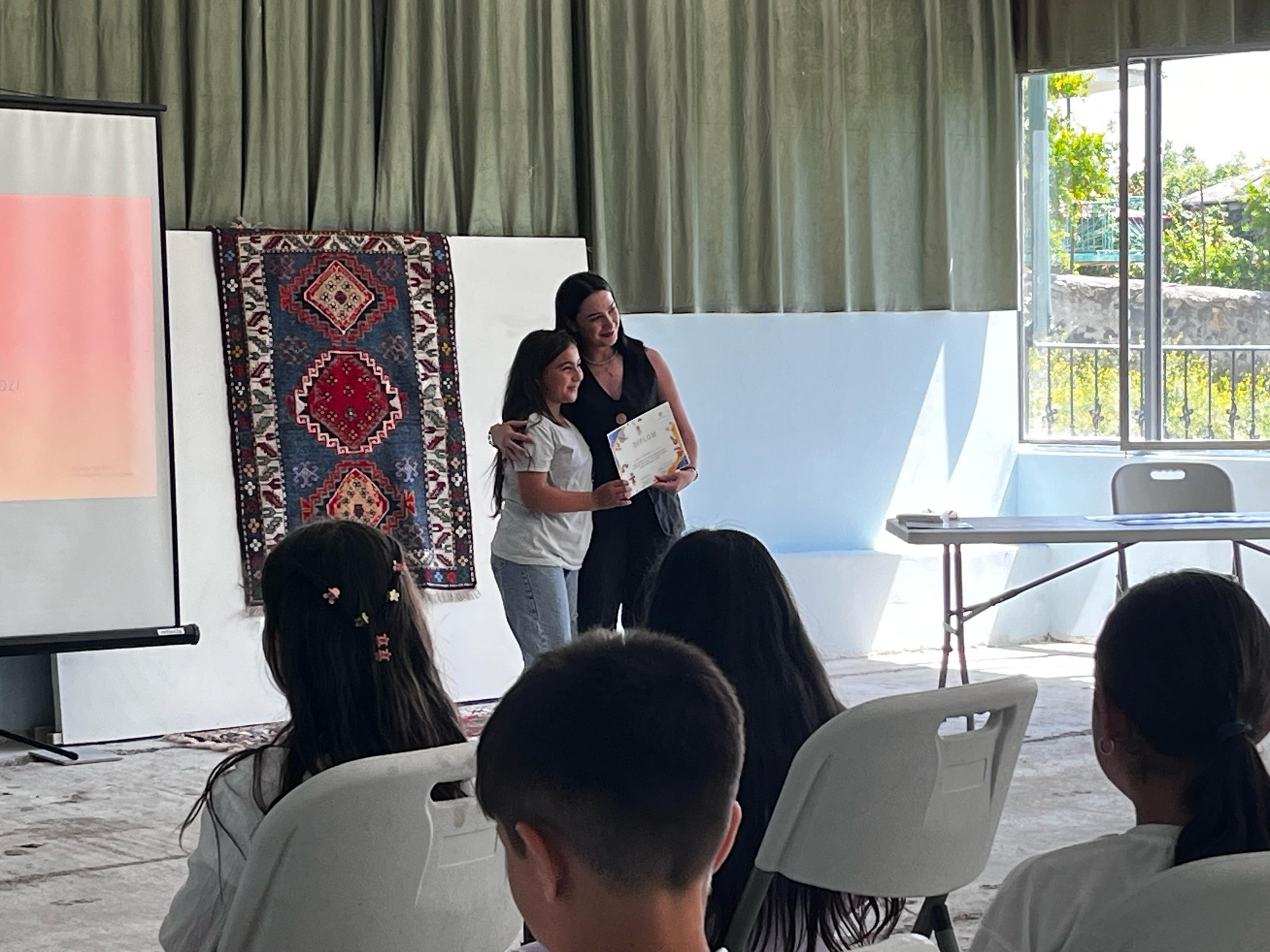 Diplomas were presented to members of the Georgian language club in the village of Yukhari Saral