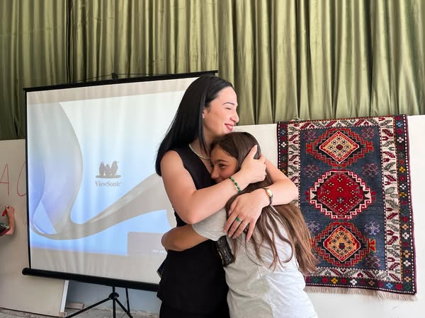Diplomas were presented to members of the Georgian language club in the village of Yukhari Saral