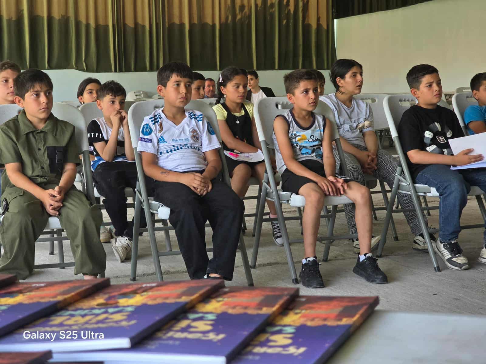 An event was held at the "SARAL Development and Education Center" as part of the project "Fairytale Nights"