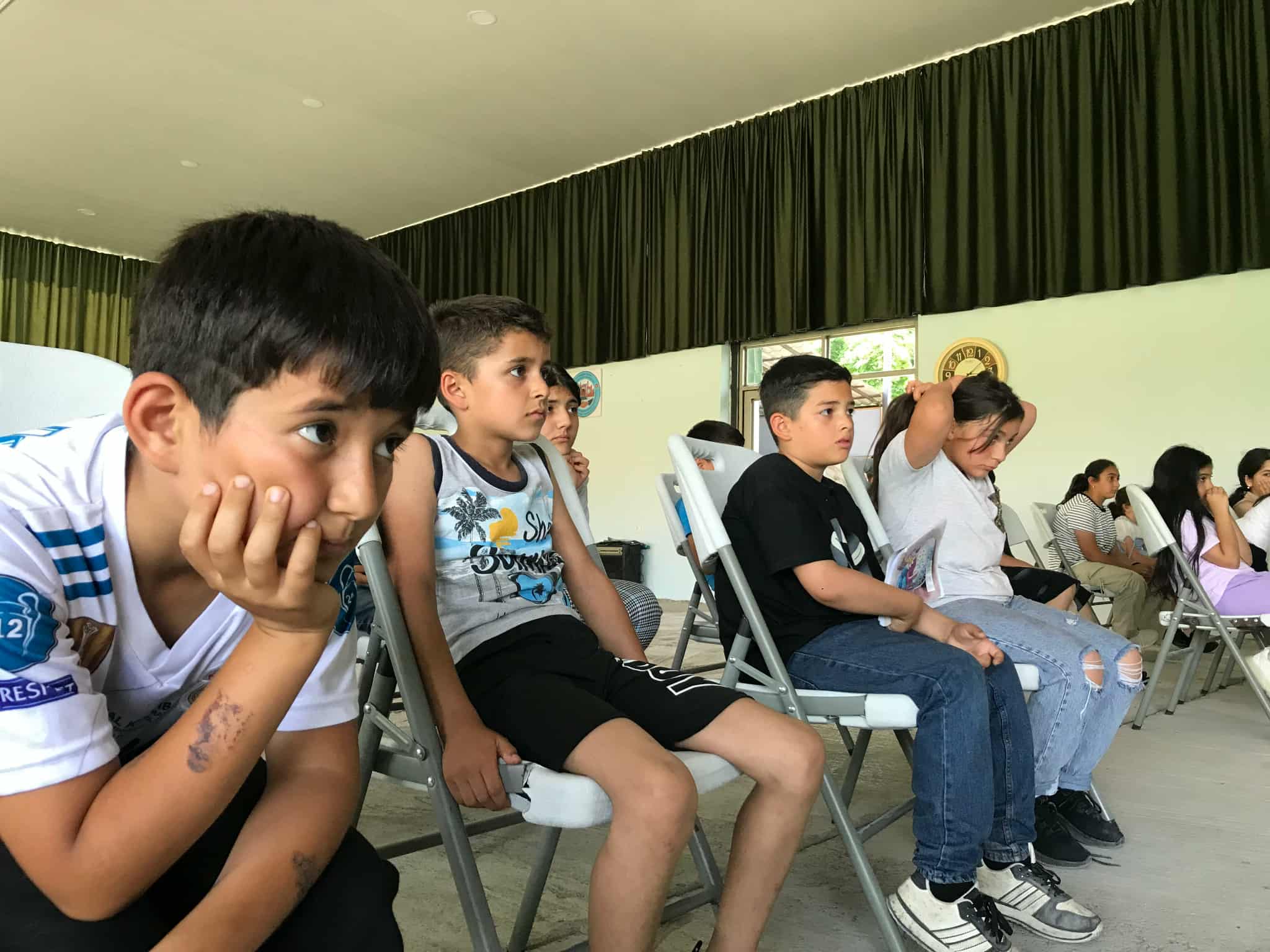 An event was held at the "SARAL Development and Education Center" as part of the project "Fairytale Nights"
