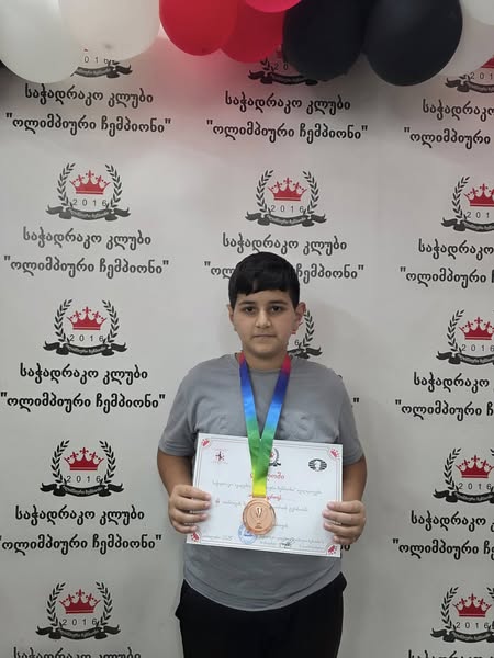 Tea House chess player Ayhan Asgarov was awarded III place in the degree competitions in Tbilisi