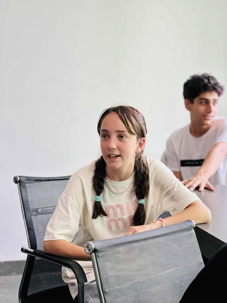 A "Training Club" for young people has started operating in Yukhari Saral. The first training provided information to young people about career choices and study abroad programs