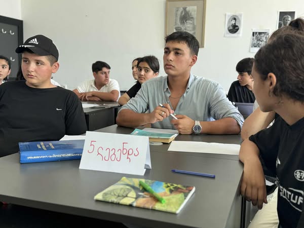 A quiz was held among members of the Georgian language course at the "Saral Development and Education Center"
