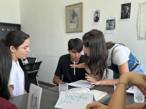 A quiz was held among members of the Georgian language course at the "Saral Development and Education Center"