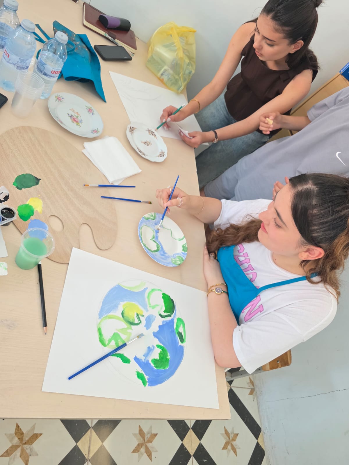 "Masterclass in painting at the Bright Future Youth Center in Bolnisi."