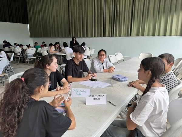 82 people participated in the admission to new courses in Yukhari Saral