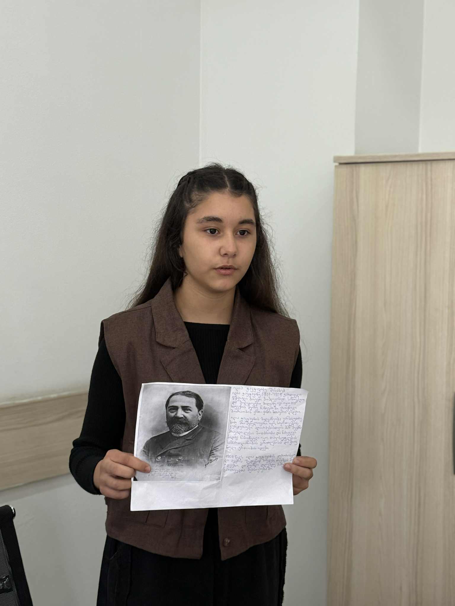 Presentations about Georgian Literature by members of the Georgian language course at the Tea House