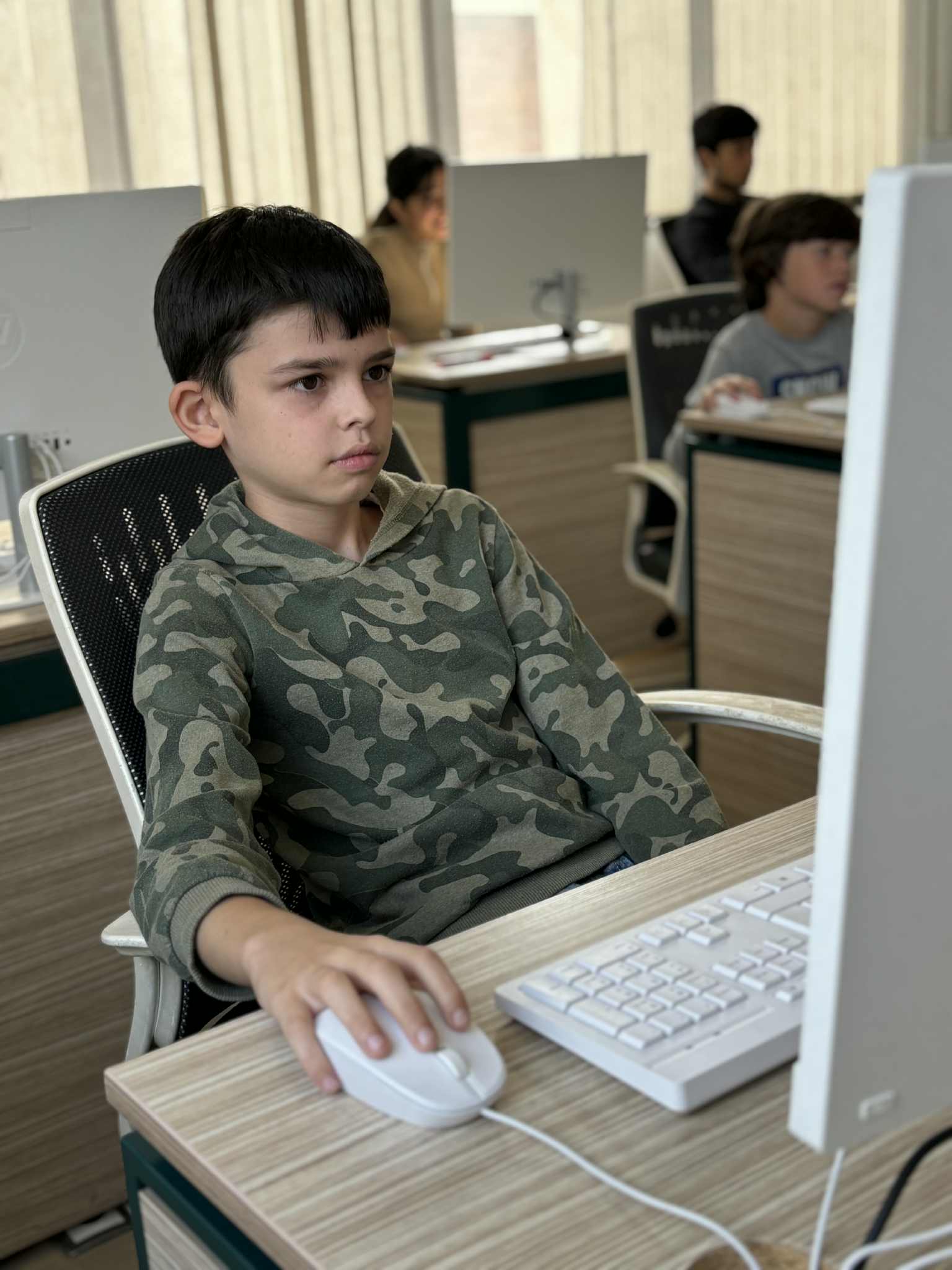 An online chess competition was organized among members of the Tea House chess course