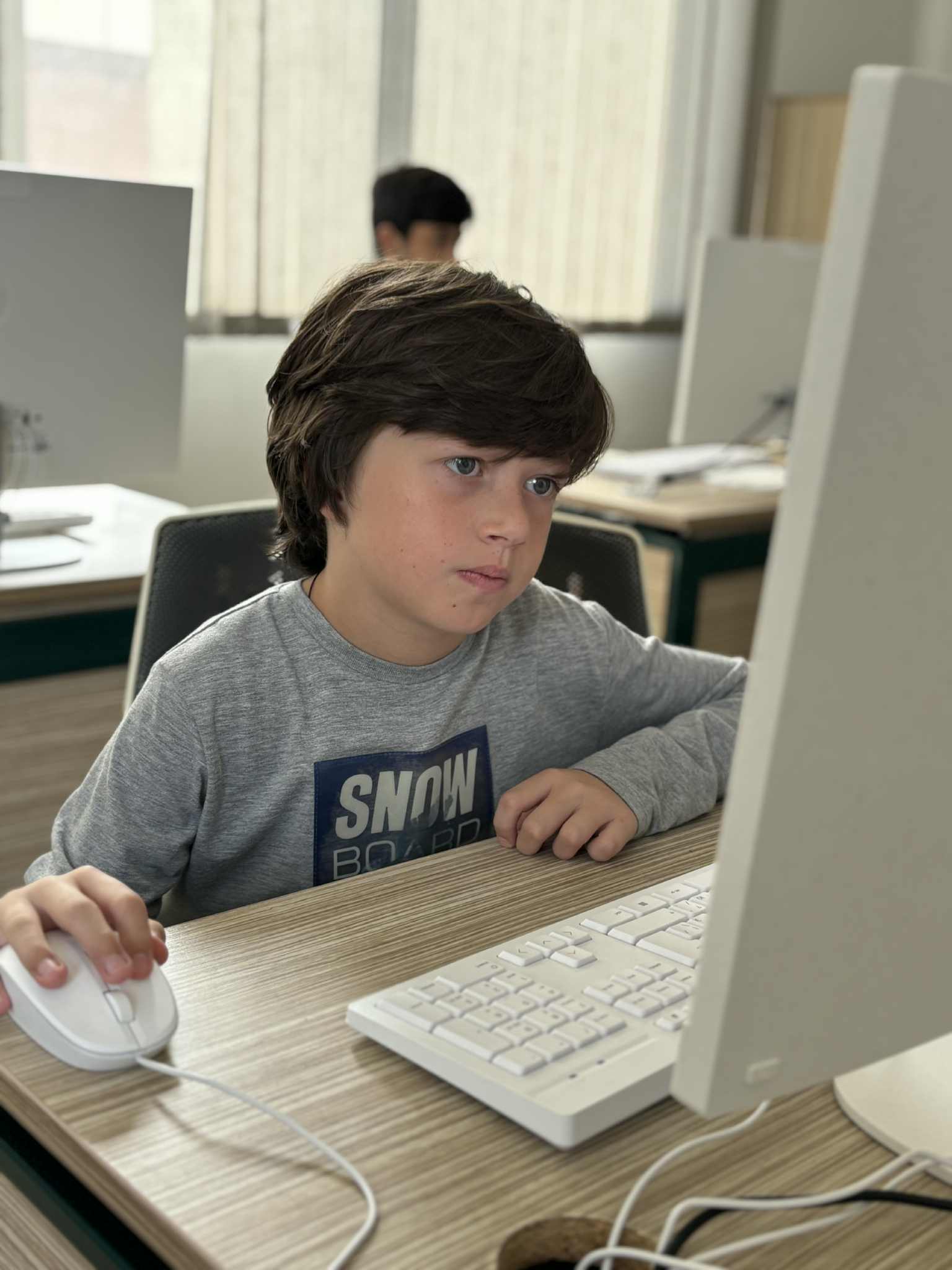 An online chess competition was organized among members of the Tea House chess course