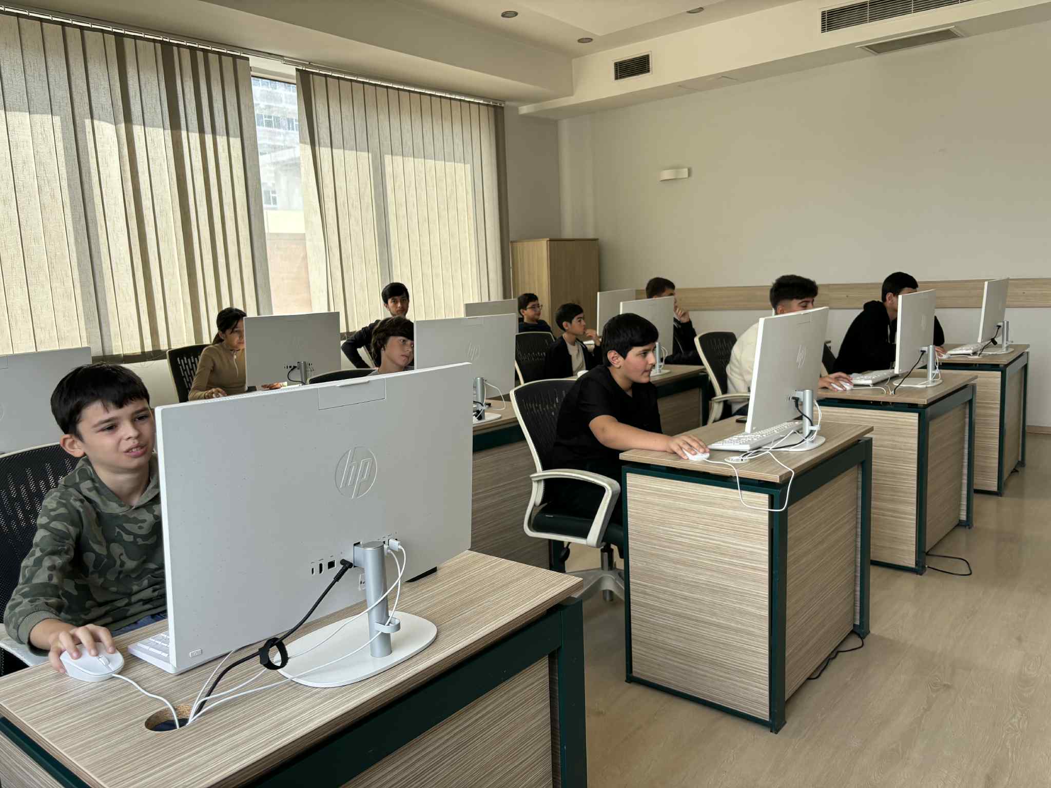 An online chess competition was organized among members of the Tea House chess course
