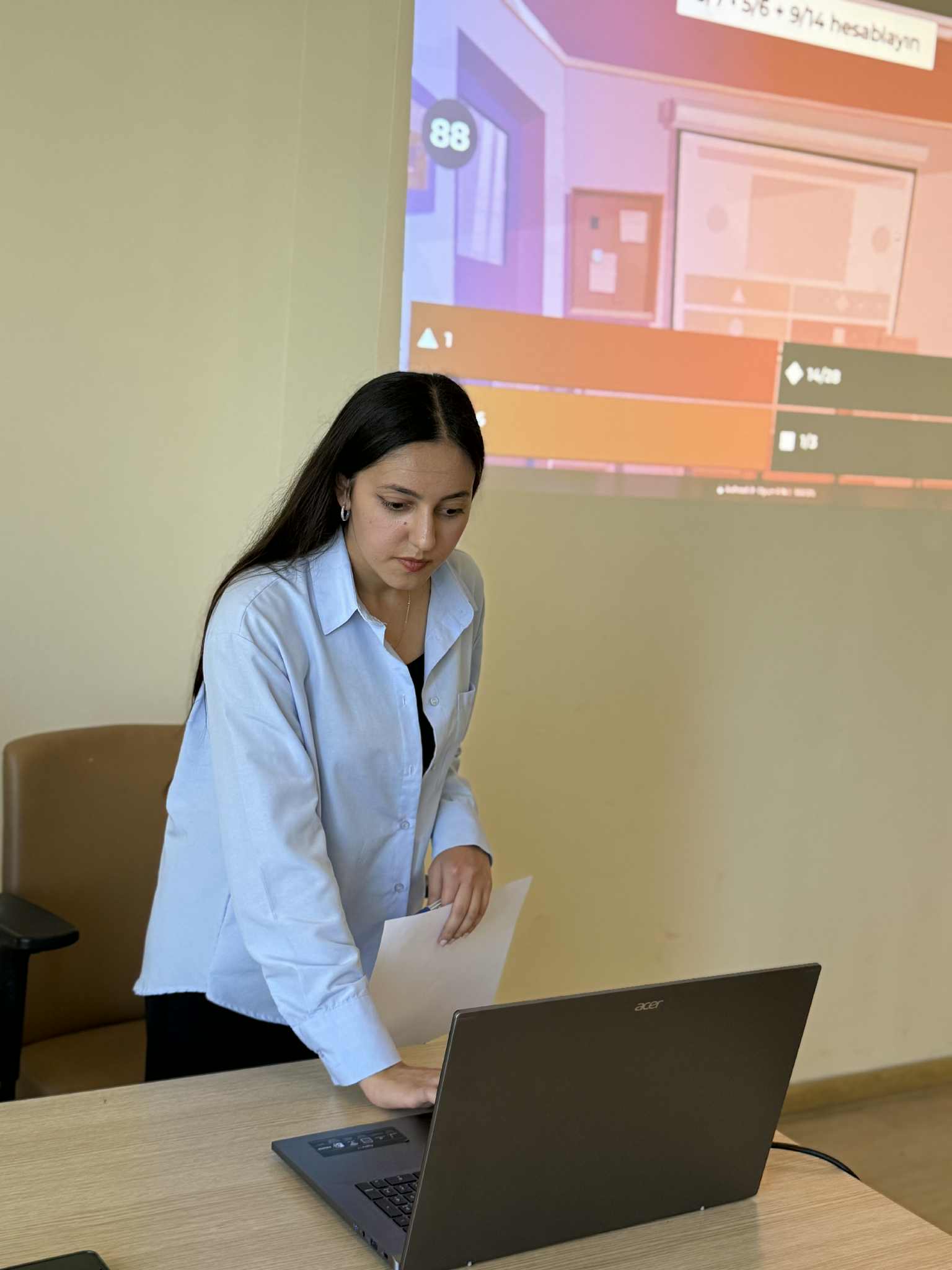 A knowledge competition was held at the Tea House with the participation of young people from Upper Saral and Marneuli