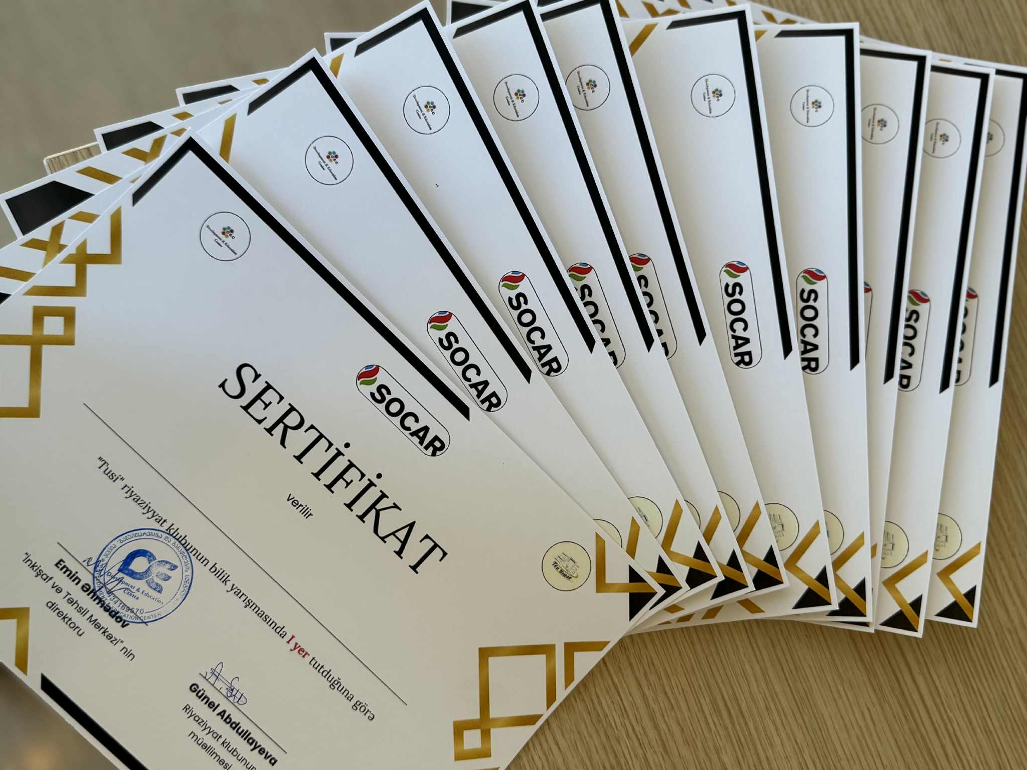 A knowledge competition was held at the Tea House with the participation of young people from Upper Saral and Marneuli