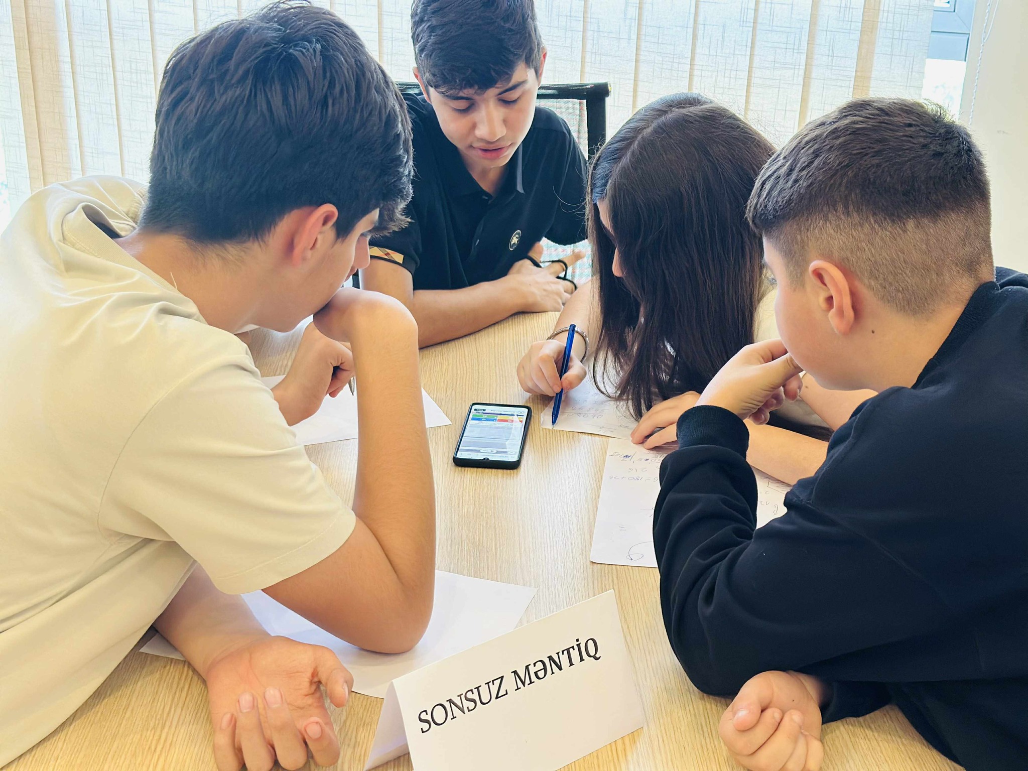 A knowledge competition was held at the Tea House with the participation of young people from Upper Saral and Marneuli