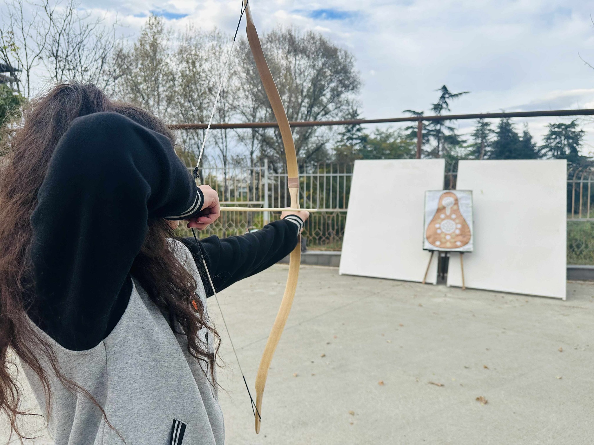 The next archery course training was held at the "Tea House"