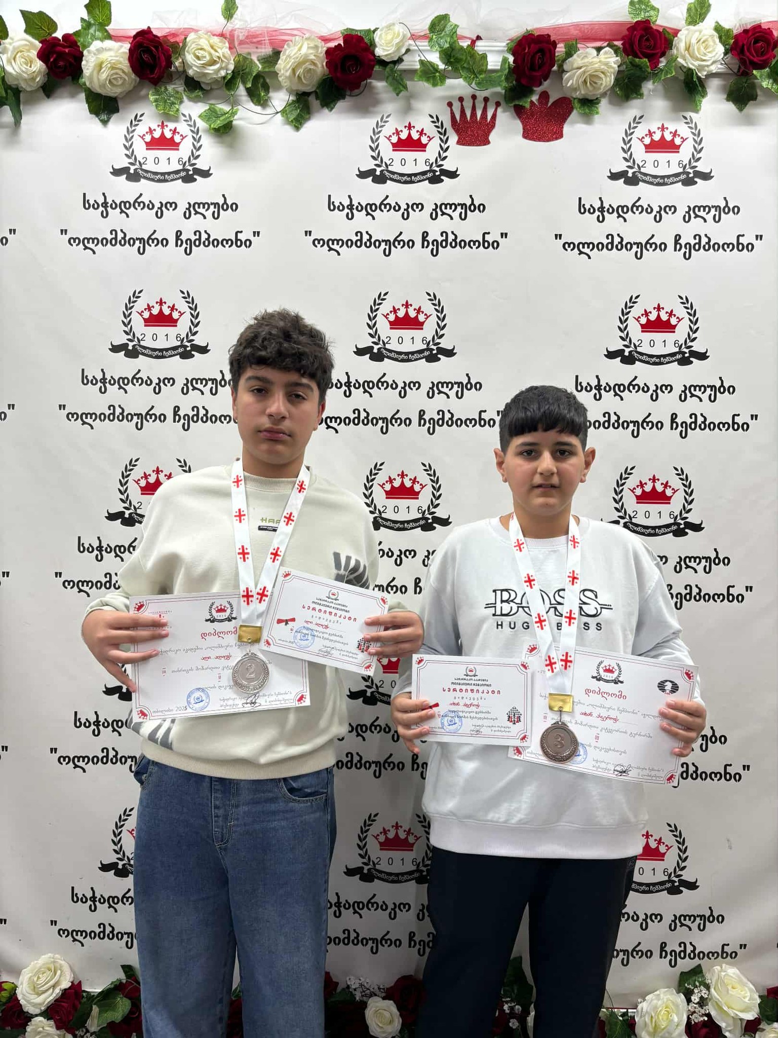 A team of 5 young chess players from "Tea House" was represented at the Georgian Chess Federation's level competitions