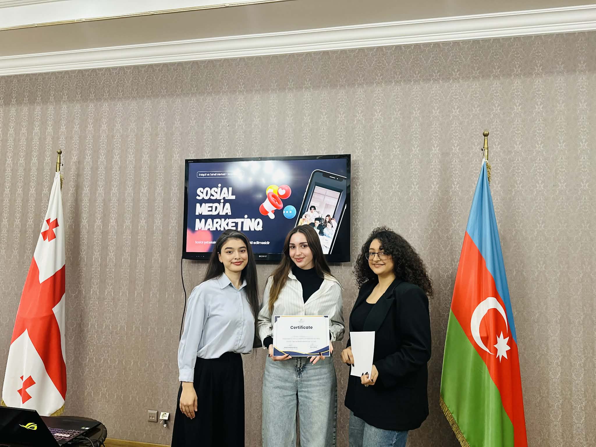 The fourth and final training of the SMM – Social Media Marketing courses was held for students who are members of "GASU"