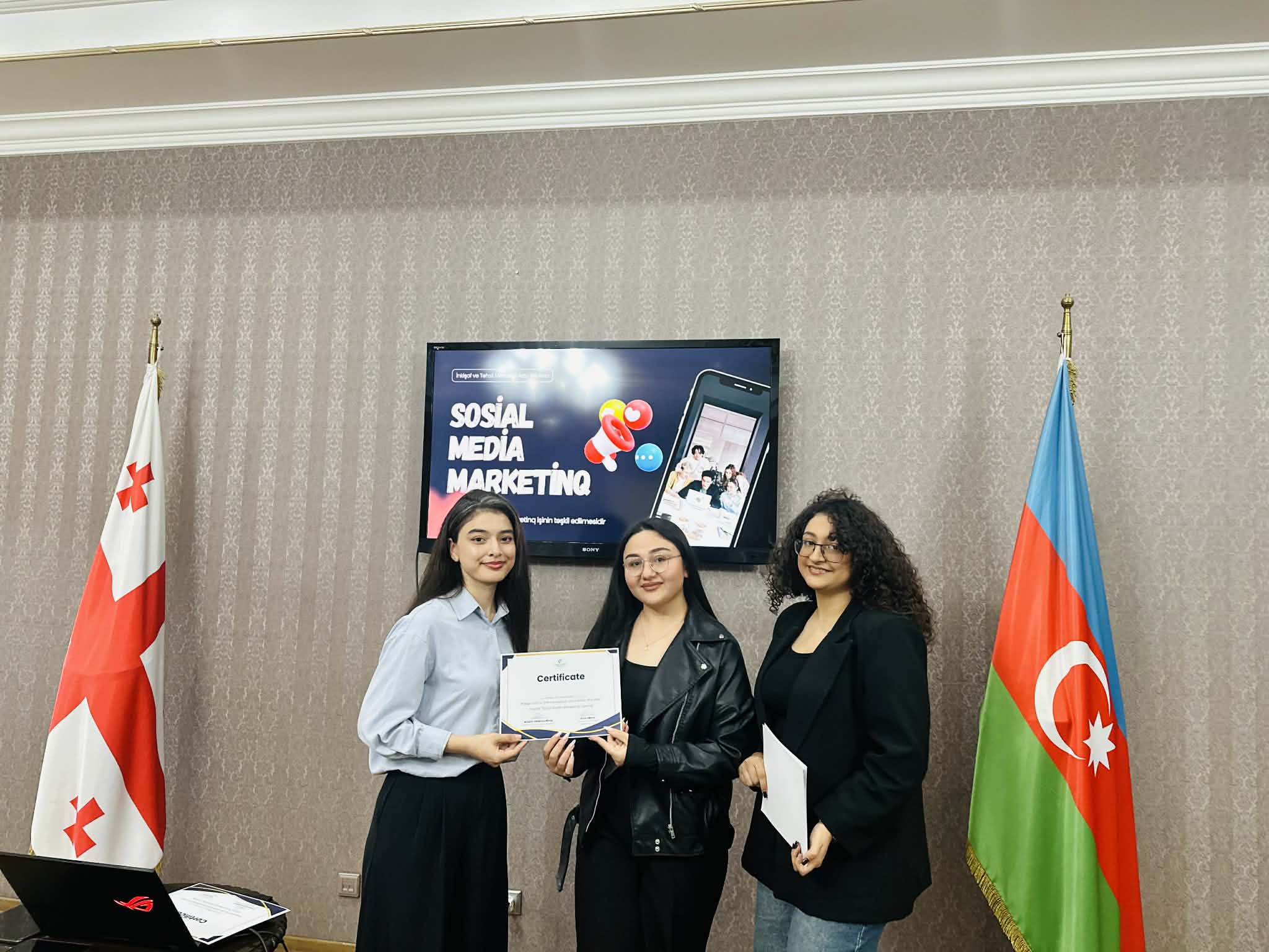 The fourth and final training of the SMM – Social Media Marketing courses was held for students who are members of "GASU"