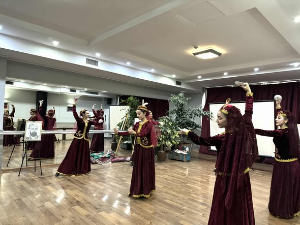 Nizami Ganjavi Night at Tea House/Exhibition/Borchali Carpet