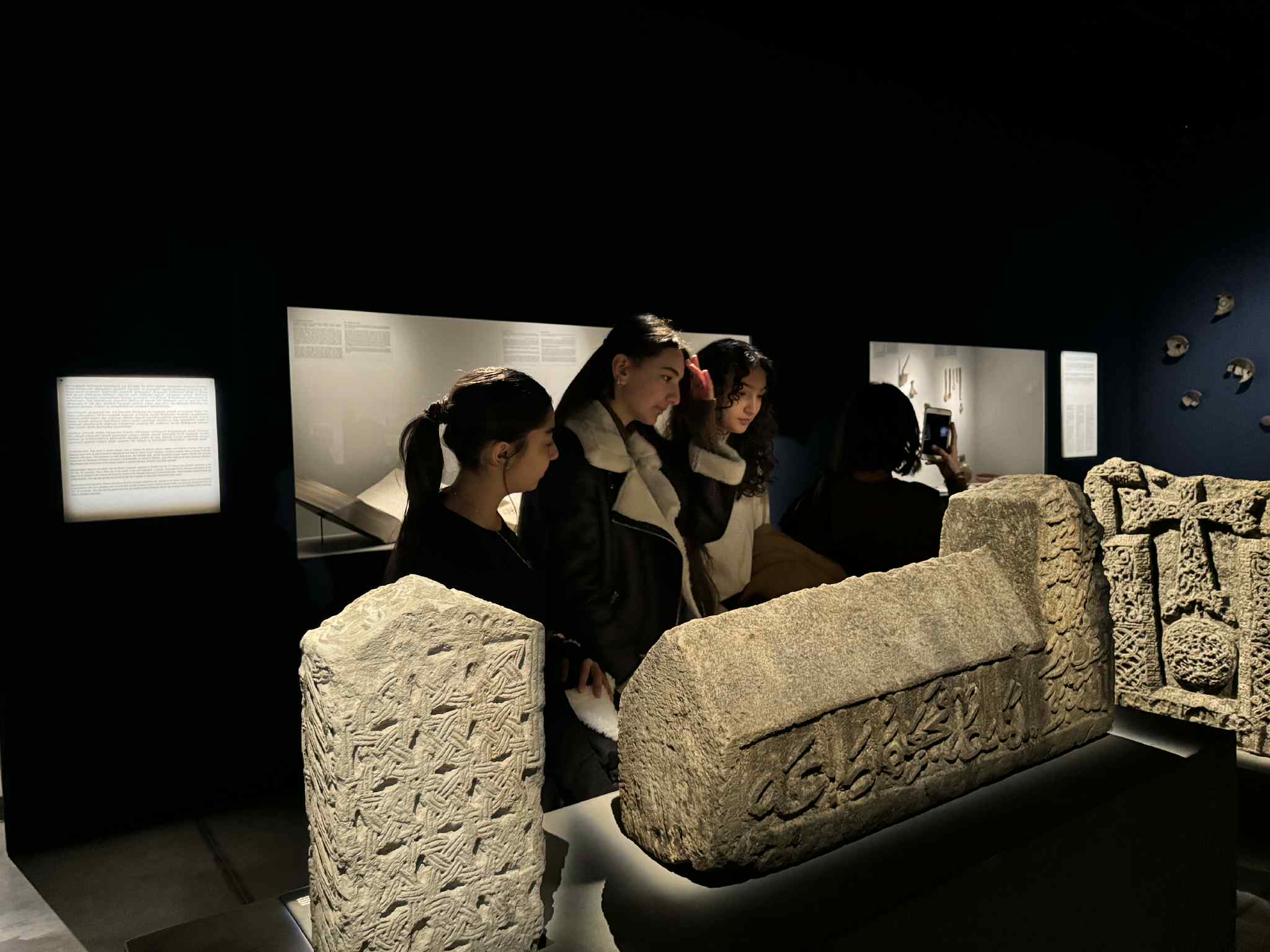 Visit of "Tea House" members to the Bolnisi Museum