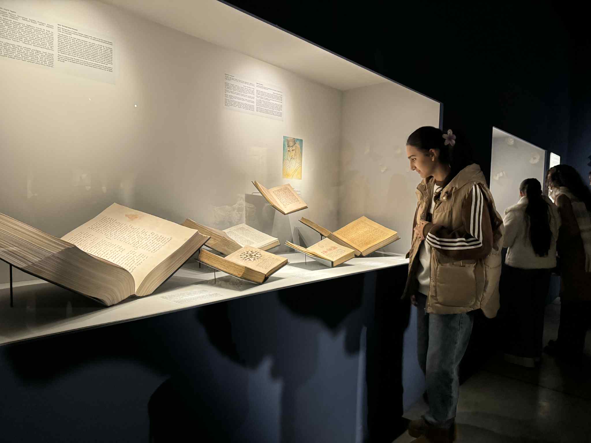 Visit of "Tea House" members to the Bolnisi Museum