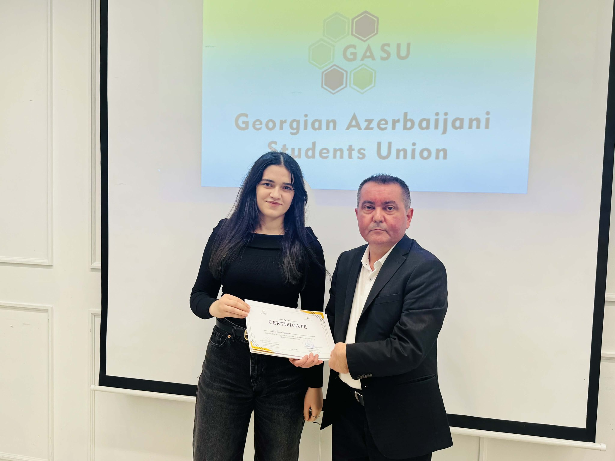 Training was held on the topic of "Writing business projects"