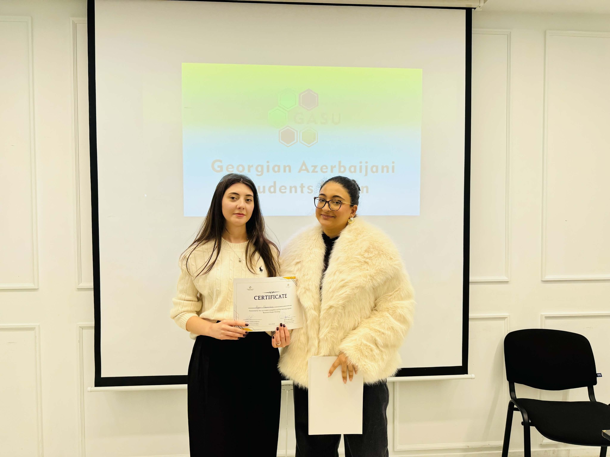 Training was held on the topic of "Writing business projects"